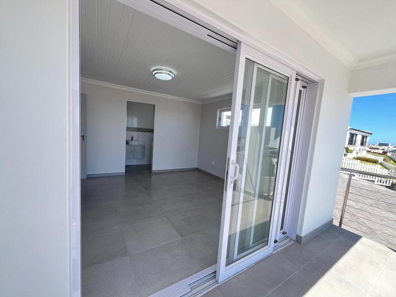 4 Bedroom Property for Sale in Da Gama Bay Western Cape